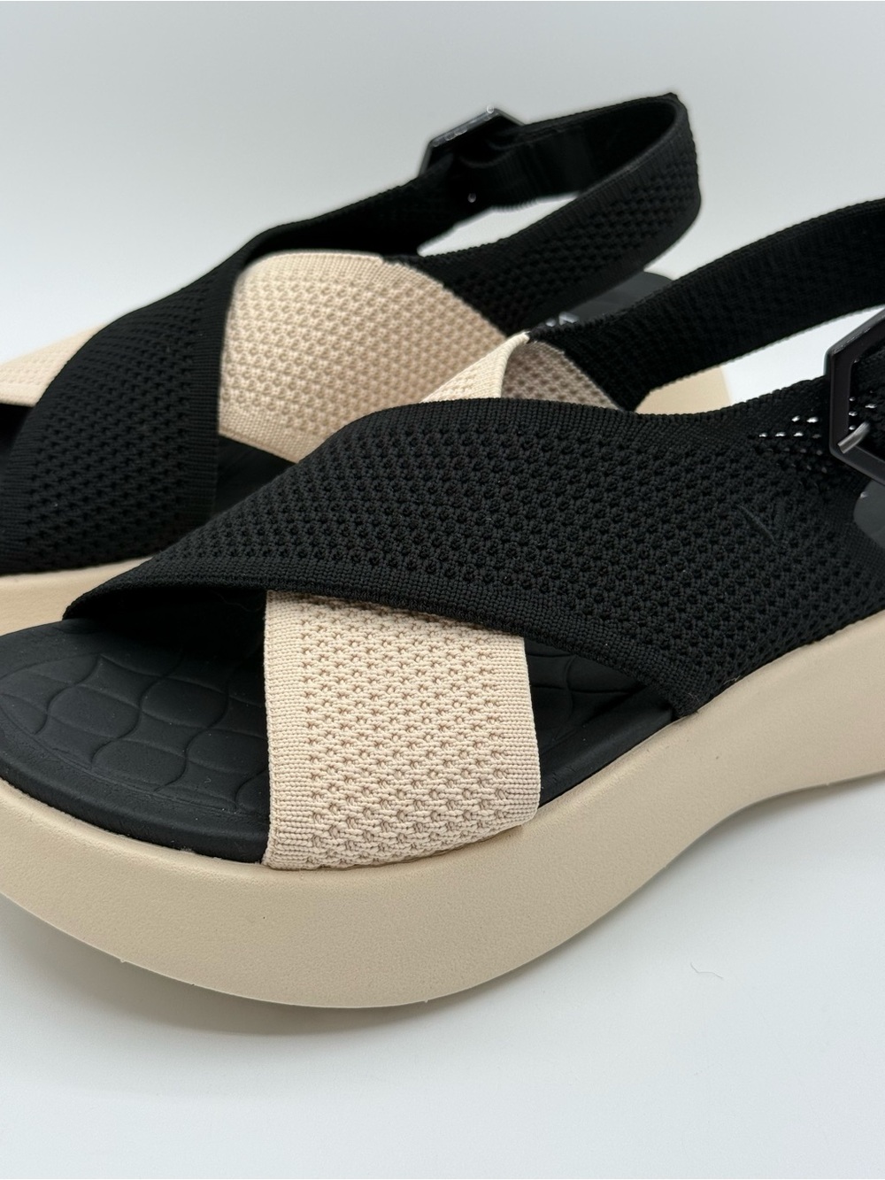 VIVAIA AdaptAll  Buckle Slingback Walker Sandals - Kara SZ 6 - Picture 15 of 16